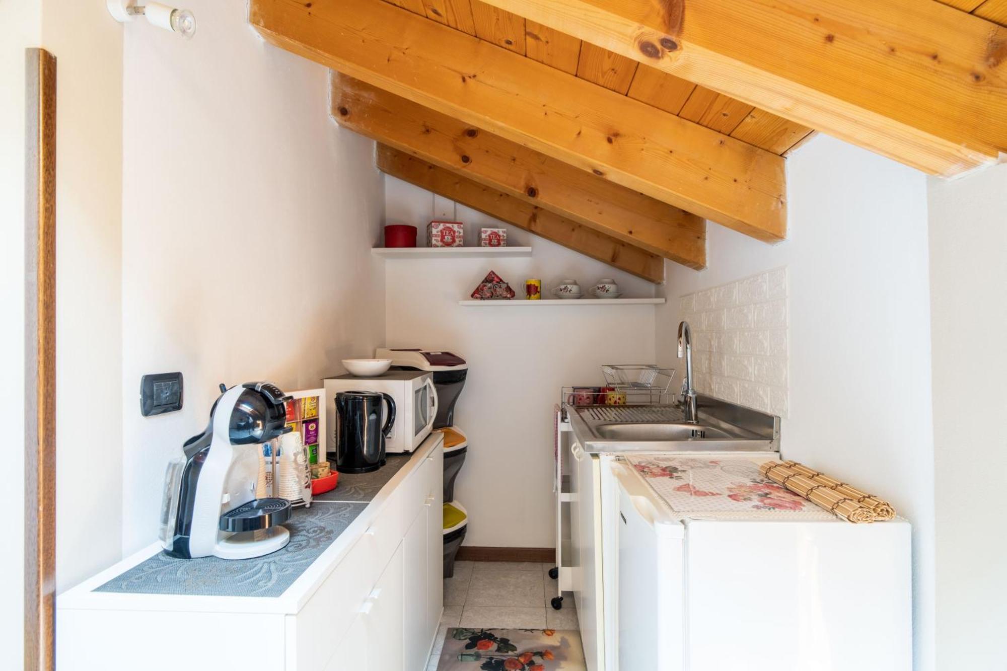 Le Rose Apartment Venegono Superiore Exterior foto